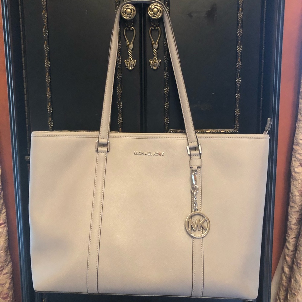 Coveted gray Michael Kors tote!